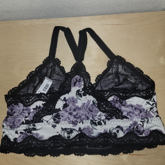 Pair of Torrid Bralettes, Size 0 - Picture 5 of 5